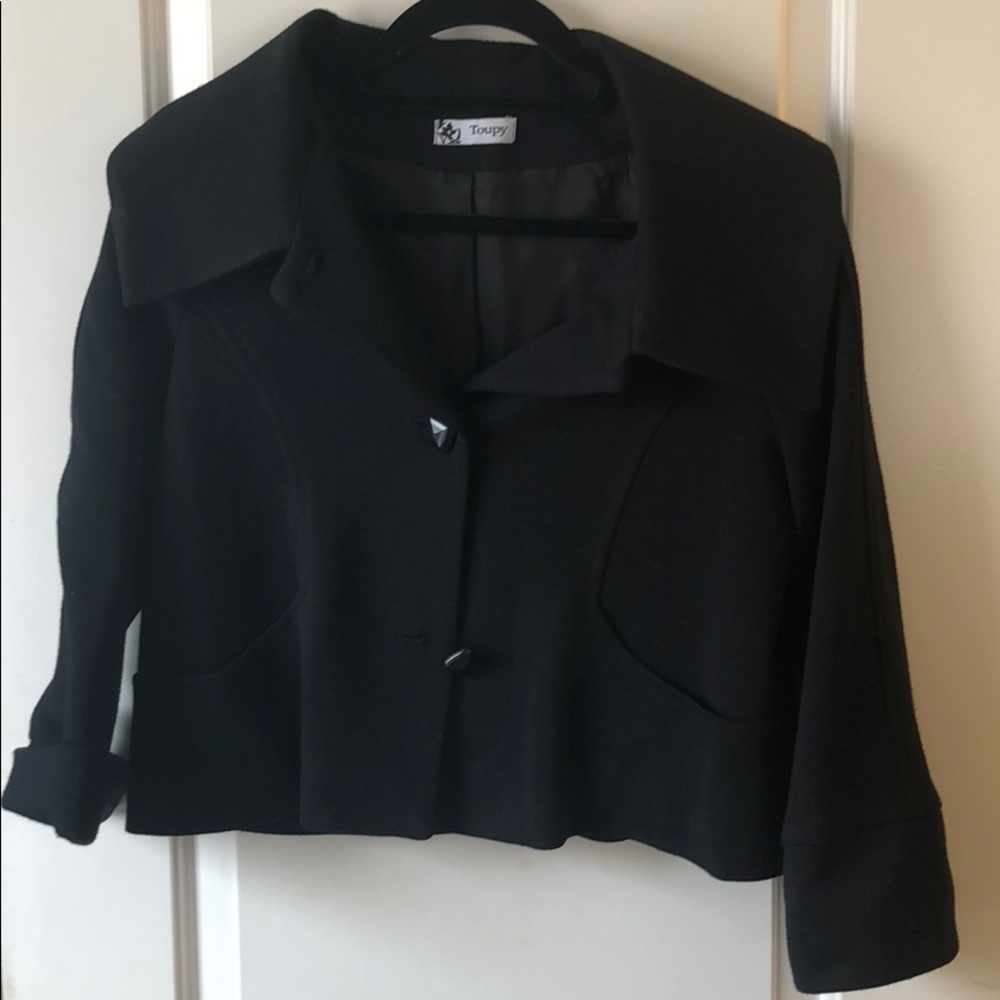 Toupy black swing coat.